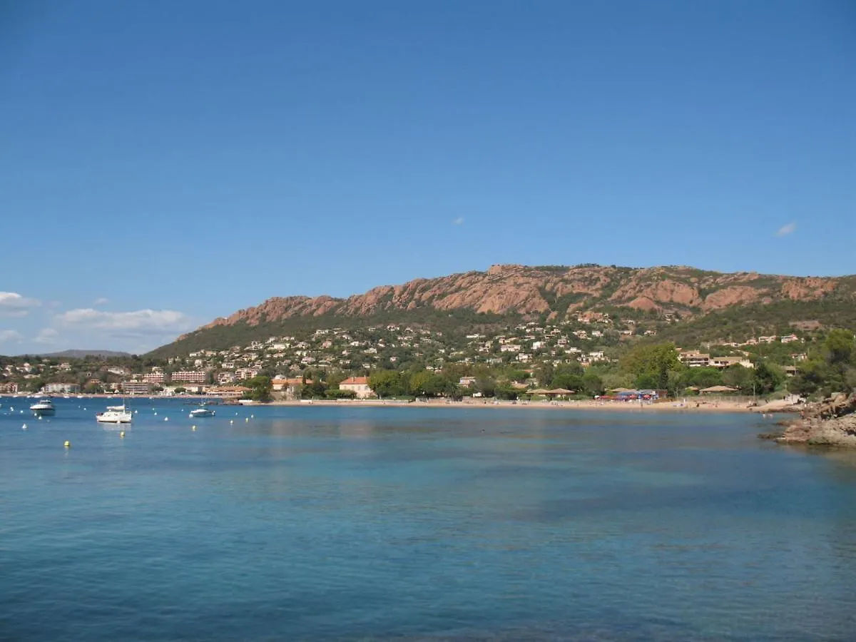 Apartment Village Cap Esterel - Le Hameau-20 By Interhome Saint-Raphaël